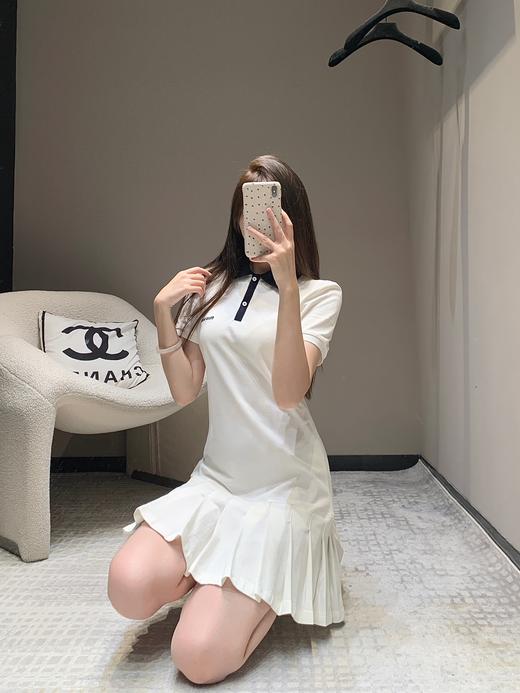 缪家 25Ss早春新款白色拼色翻领百褶Polo连衣裙（UY*DQJB)（UY*ML） 商品图2