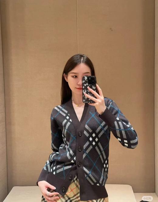 宝家 格纹羊毛开衫 商品图2