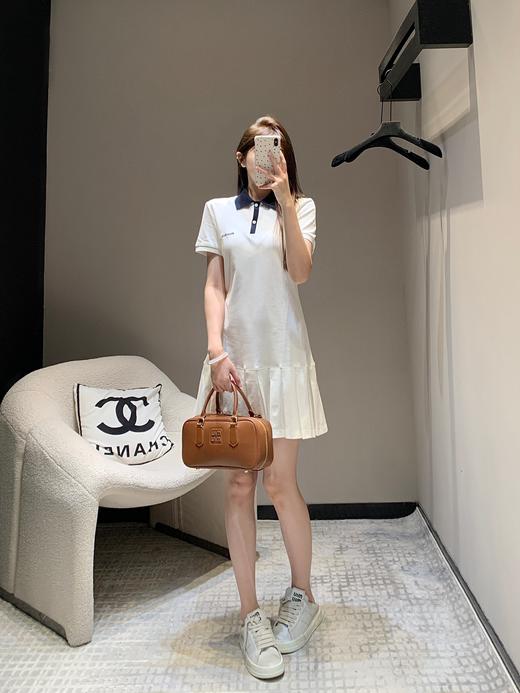 缪家 25Ss早春新款白色拼色翻领百褶Polo连衣裙（UY*DQJB)（UY*ML） 商品图3