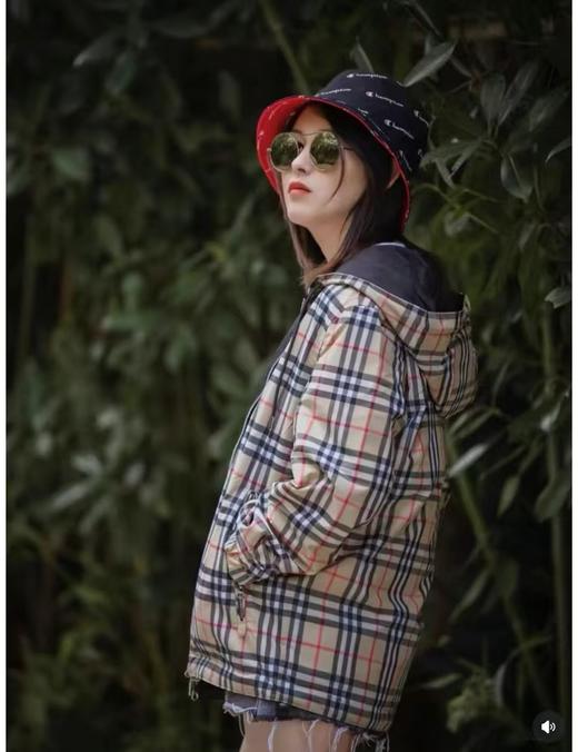 宝家 格纹双面夹克 商品图4