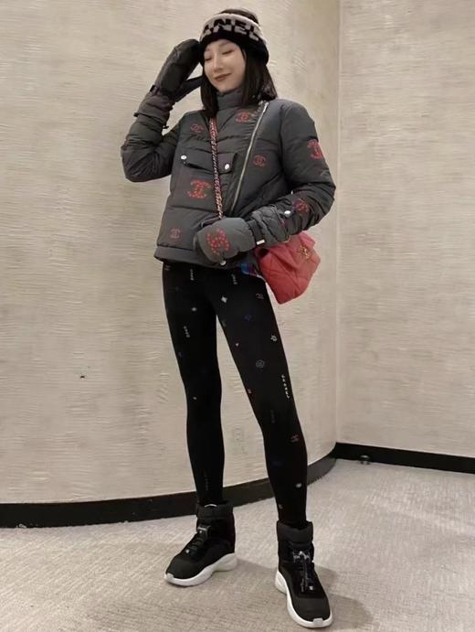 香奶奶 24FW秋冬新款立领拉链短款羽绒服（UY*DQJB） 商品图7