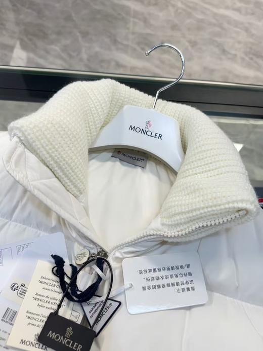 蒙口羽绒上新️Moncler Cardigan女士轻薄衬垫羊毛羽绒开衫外套. 商品图8