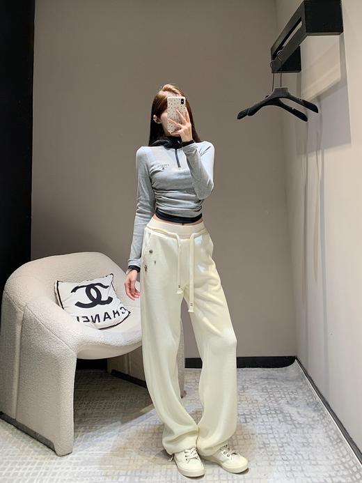 ChromeHe*rts克罗心24Fw秋冬新款十字架装饰灯芯绒直筒长裤（UY*DQJB） 商品图7