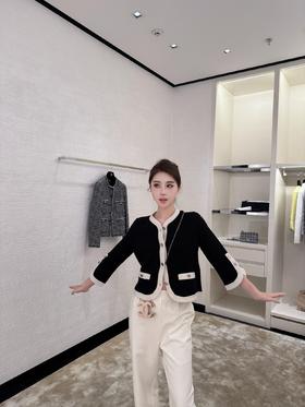 香奶奶 25Ss早春新款双C扣黑白撞色七分袖针织开衫（UY*DQJB)