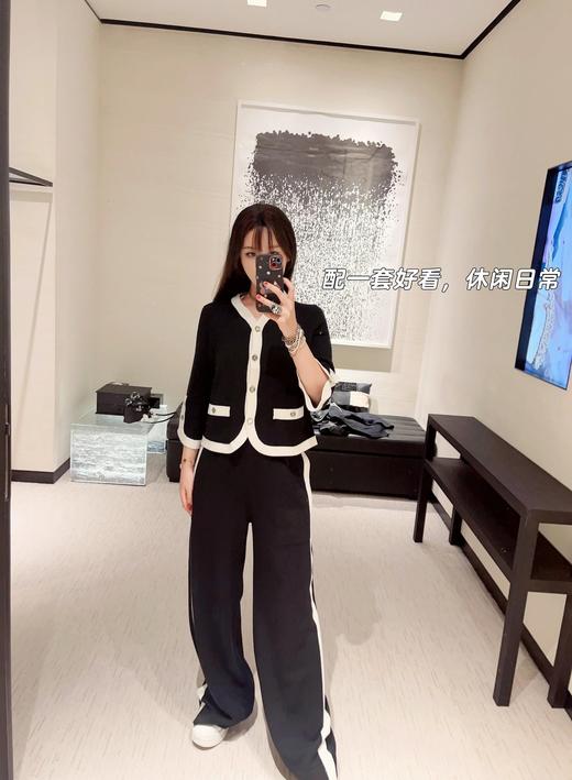 香奶奶 25Ss早春新款双C扣黑白撞色七分袖针织开衫（UY*DQJB) 商品图8