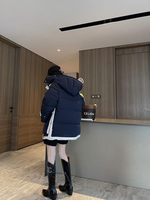 赛家 24Fw秋冬新款连帽立领工装风派克连帽羽绒服外套（UY*DQJB） 商品图6