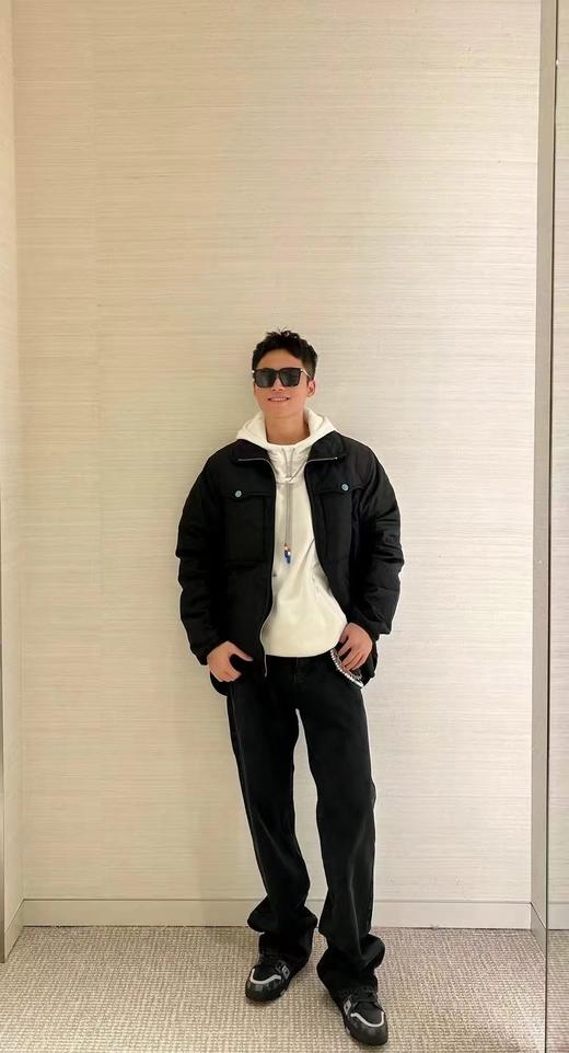 驴家 黑棋盘牛仔直筒长裤 商品图4