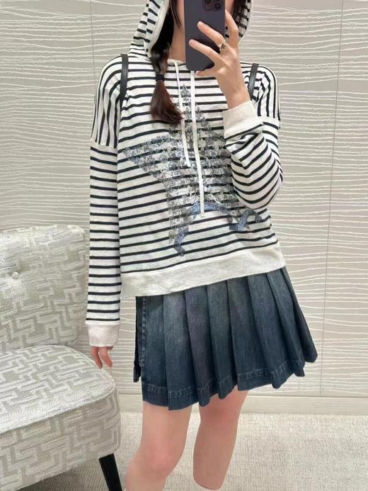 D家 25Ss早春新款五角星字母印花连帽针织衫（UY*DQJB） 商品图7