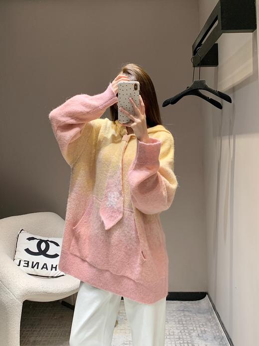 UooY*a24Fw秋冬新款渐变色彩领带连帽套头针织衫（UY*DQJB) 商品图2