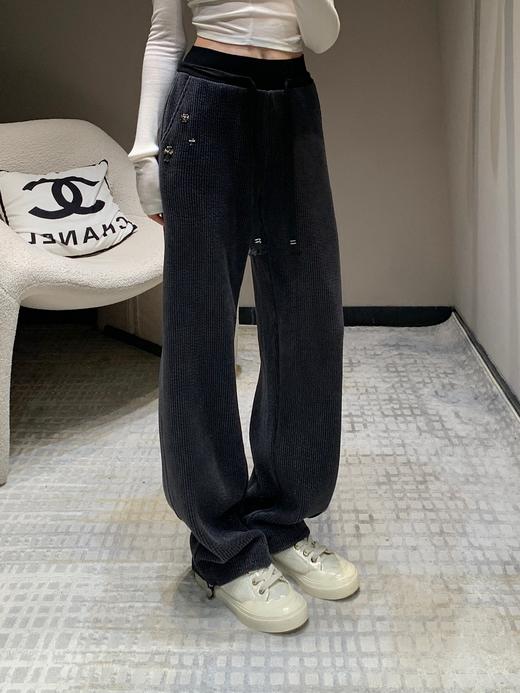 ChromeHe*rts克罗心24Fw秋冬新款十字架装饰灯芯绒直筒长裤（UY*DQJB） 商品图1