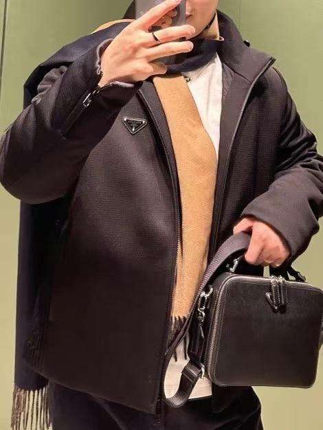 P家 竖纹绗条铁牌棉服 商品图2