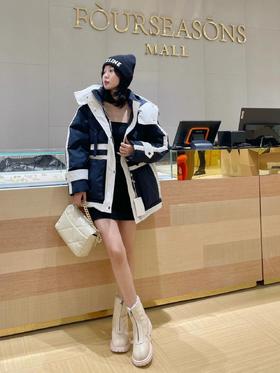 赛家 24Fw秋冬新款连帽立领工装风派克连帽羽绒服外套（UY*DQJB）