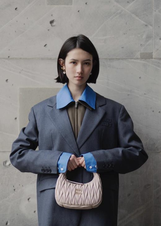 缪家 24FW秋冬新款假两件宽松羊毛西装外套（UY*DQJB） 商品图4