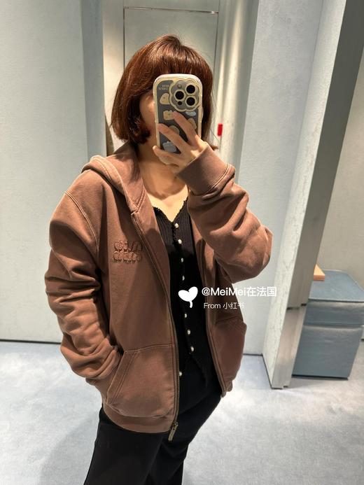 缪家25Ss早春新款字母贴布绣炒色连帽拉链外套（UY*DQJB) 商品图1