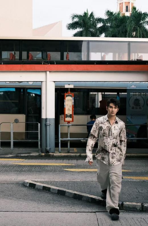 驴家 城市遛狗印花衬衫 商品图1