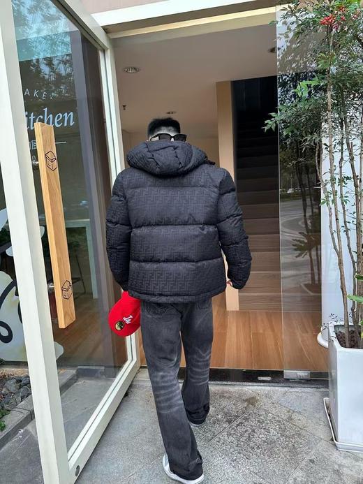 F家 iFF暗纹满印 羽绒服 商品图3