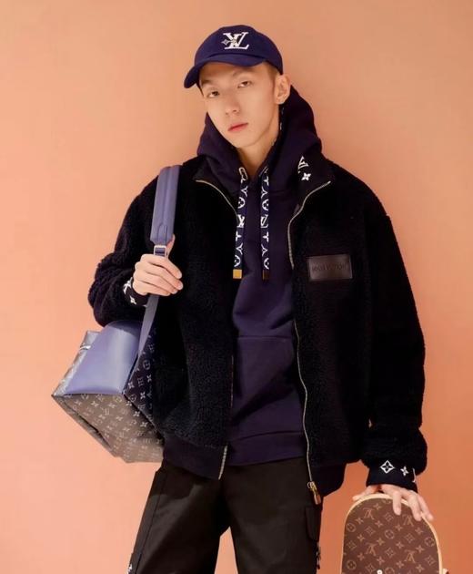 驴家 暗藏青色绒毛皮标高领外套 商品图3