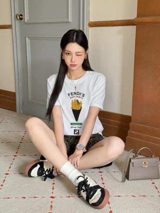 F家 薯条章仔圆领短袖 商品图3