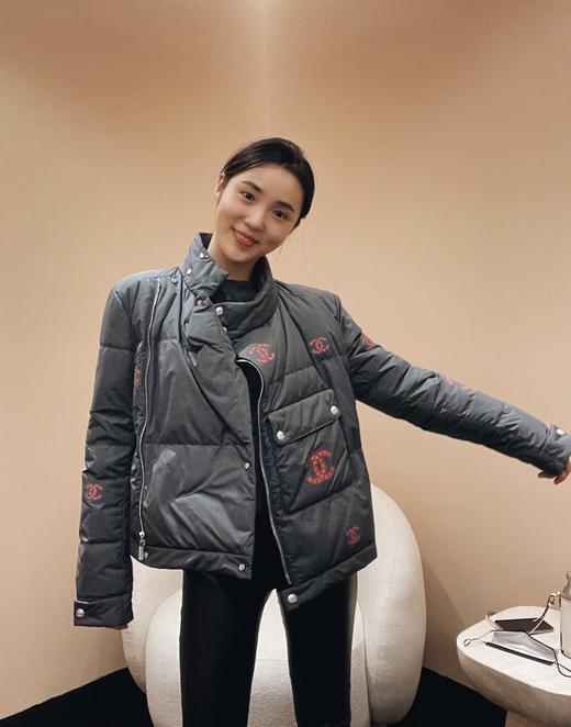 香奶奶 24FW秋冬新款立领拉链短款羽绒服（UY*DQJB） 商品图10