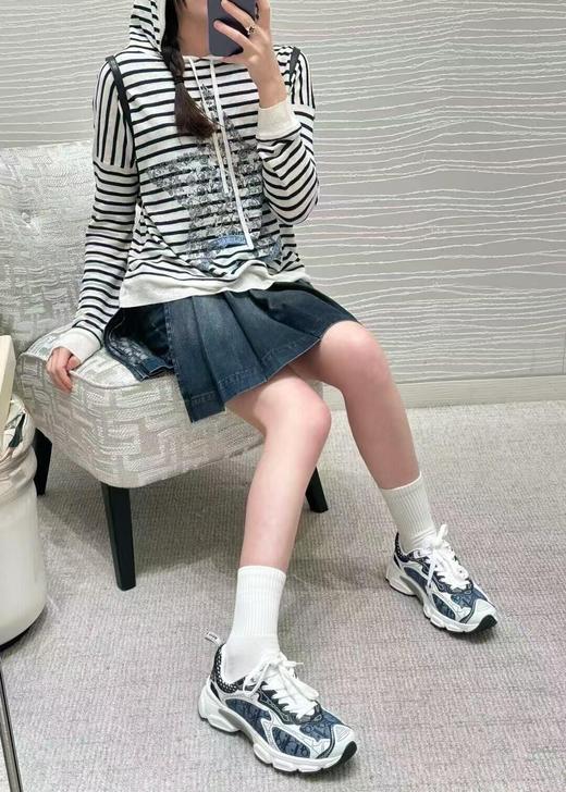 D家 25Ss早春新款五角星字母印花连帽针织衫（UY*DQJB） 商品图8