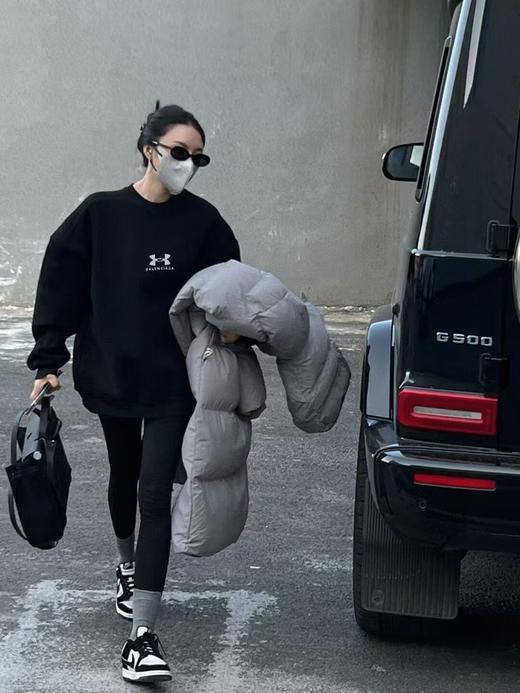 B家 安德玛联名刺绣圆领卫衣 商品图3