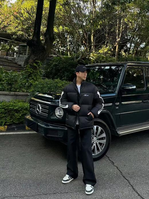 AMIR*I立体骨头袖 羽绒服 商品图0