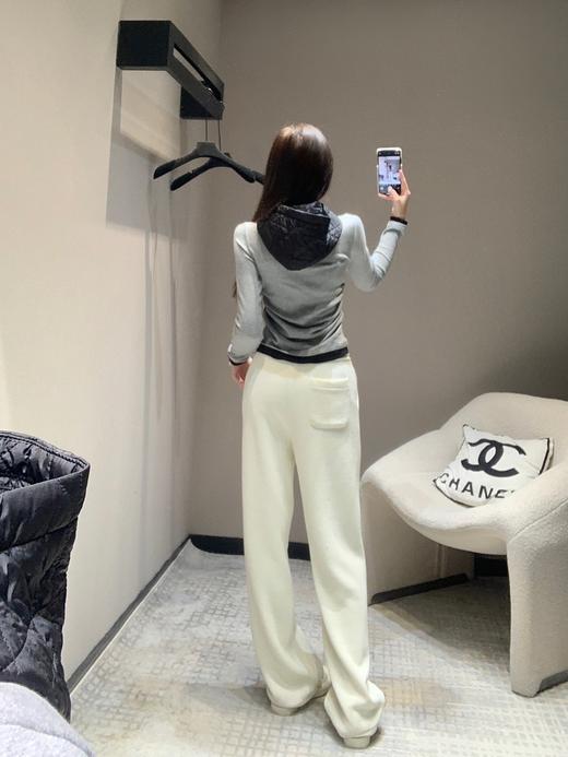 ChromeHe*rts克罗心24Fw秋冬新款十字架装饰灯芯绒直筒长裤（UY*DQJB） 商品图12