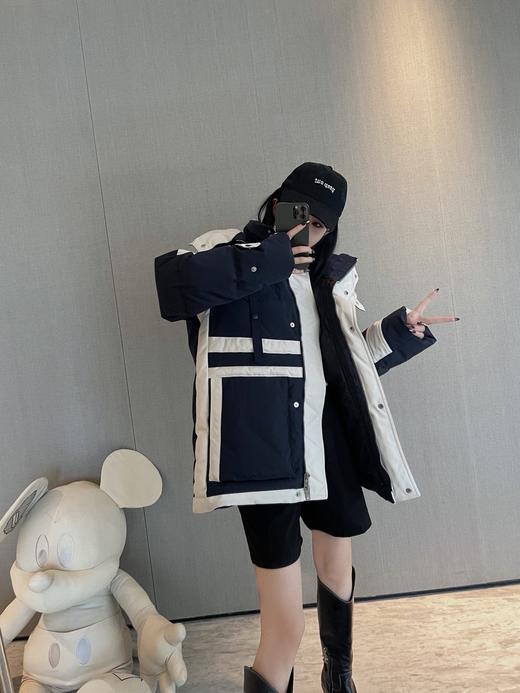 赛家 24Fw秋冬新款连帽立领工装风派克连帽羽绒服外套（UY*DQJB） 商品图2