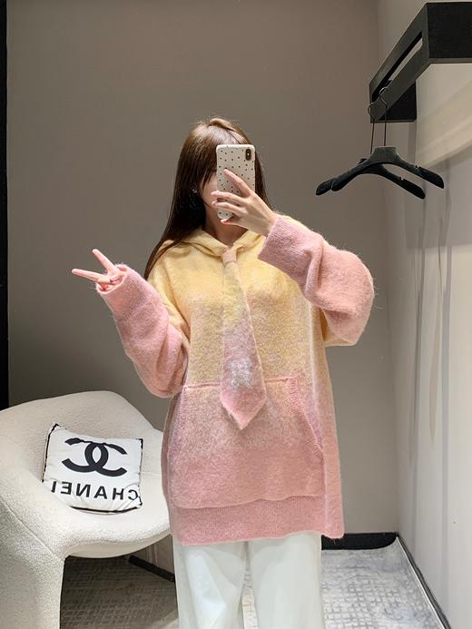 UooY*a24Fw秋冬新款渐变色彩领带连帽套头针织衫（UY*DQJB) 商品图0