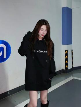 GIVENCHY经典字母连帽卫衣