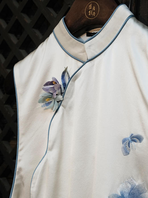盛唐牡丹|绒花款真丝手绣花瓣领马甲 商品图7