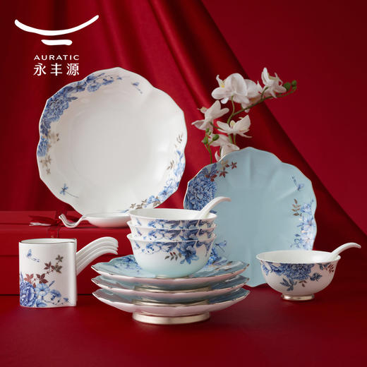 【彼达思】永丰源新年礼铂金青花31头6人位餐具 商品图1