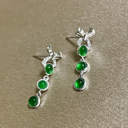 18K白金翡翠镶钻耳饰/半珠3mm*6 商品图0