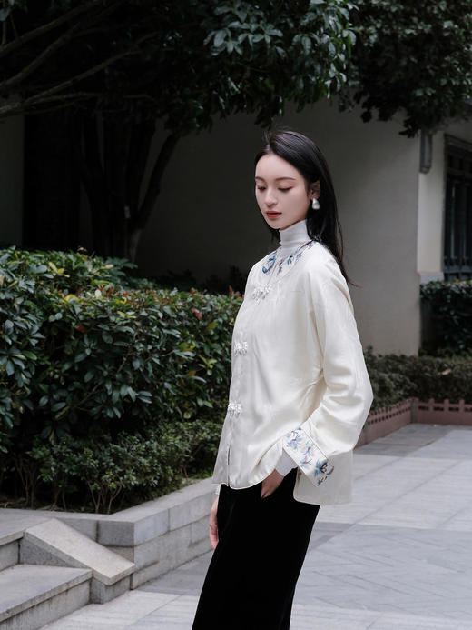 盛唐牡丹|百蝶手绣对襟外套 商品图3