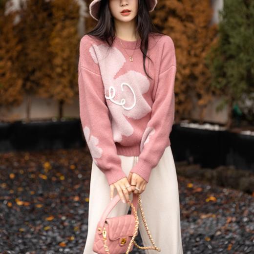 日韩秋冬新款花朵毛衣女气质宽松慵懒风设计感撞色提花套头针织衫 商品图0