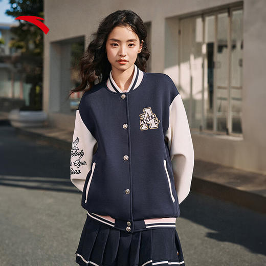 安踏【关晓彤同款】易打理复古加厚棒球服夹克女士外套162518701S 商品图3