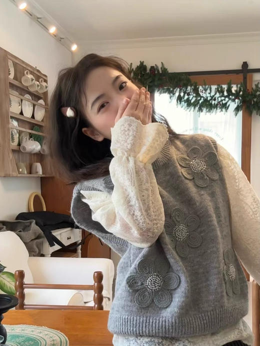 花朵马甲 商品图0