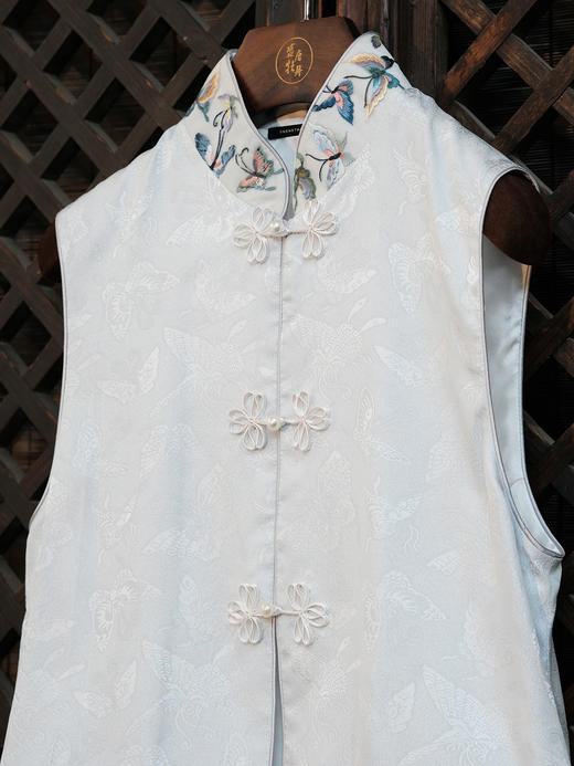 盛唐牡丹|百蝶手绣皮草马甲 商品图2