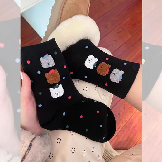 <曾小咸推荐>  植绒小熊中筒袜  商品图0