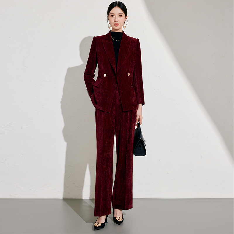 IWY/高端酒红色丝绒西装套装女公司年会主持正装气质上镜职业装1024CP038