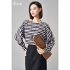 职场松弛感神器！一字领条纹小衫蝙蝠袖藏住拜拜肉，撞色复古显气色，上班穿得体又舒服  米思阳2026春季新款气质通勤撞色条纹衬衫显瘦一字领独特小衫1729 商品缩略图1