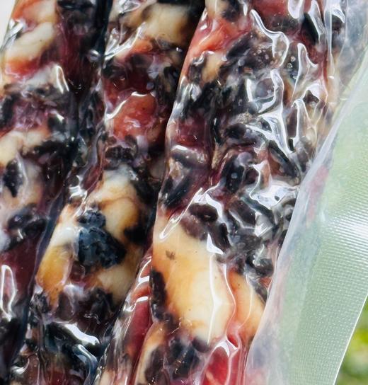 🌹🦆🐔徽州腊味：是美味更是文化， 在来年的新年伊始，这些腌肉也将成为一道颇具地方风情的美味菜肴，吃起来“满口留香”，既能单独成菜，也能作为增鲜提香的调味料，与各类食材碰撞出特别的美味。 商品图4