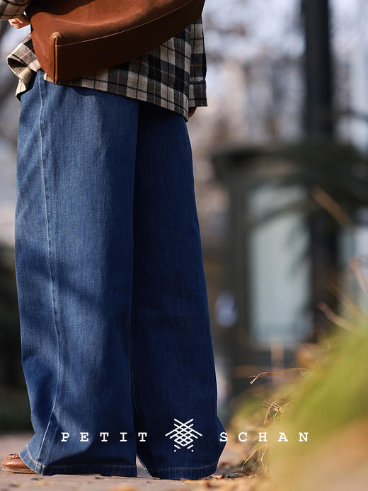 PETIT SCHAN小闪 CLO#703 Jelly jeans 果冻牛仔 黑科技四面弹棉莱卡混纺直筒牛仔裤 商品图1