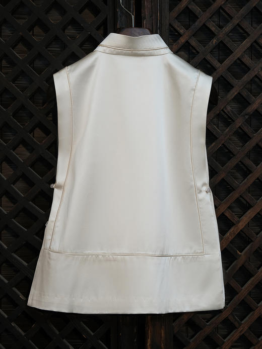 盛唐牡丹|博古宝瓶纹手绣真丝马甲 商品图7