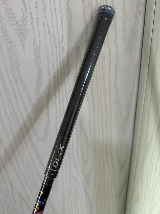 小吴二手全新女士xxio高尔夫球杆一号木型号:mp1100 杆身硬度:碳素L级 原装正品(原装杆套，原装杆身)二手货品不退不换 运费卖家负担（顺丰寄付) 商品图5