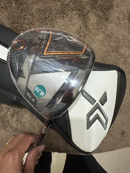 小吴二手全新男士xxio高尔夫一号木型号:Ax-1杆身硬度:碳素SR级 原装正品全新杆套全新二手货品不退不换 运费卖家负担（顺丰寄付) 商品图1