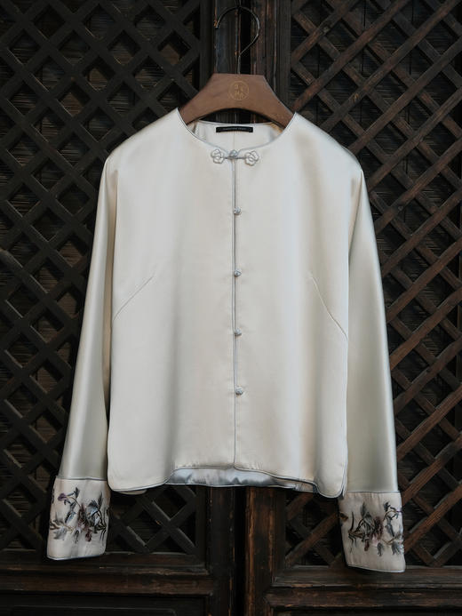 下架|盛唐牡丹|缠枝牡丹手绣真丝外套 商品图0