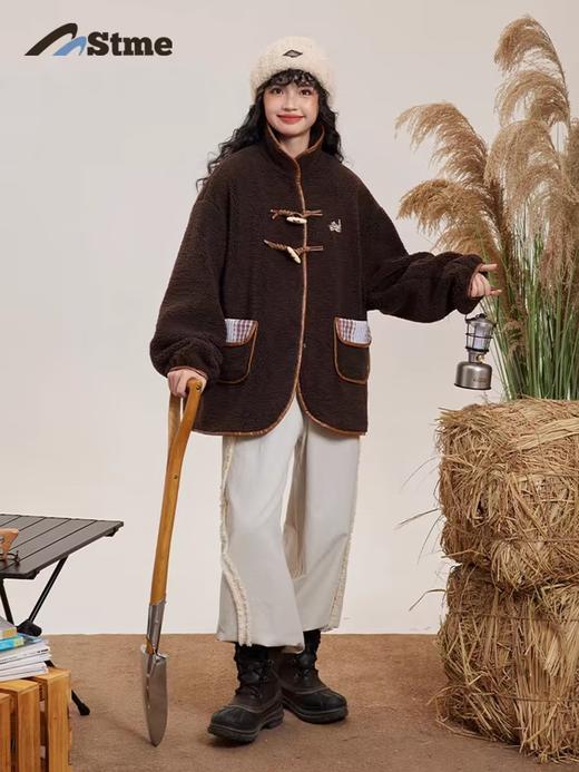 早乙女惠子saotome/STMWT243273/青果领牛角扣羊羔毛外套 商品图3