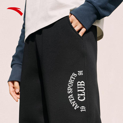 安踏（ANTA）针织复古运动长裤 女子冬季新款印花宽松休闲直筒裤卫裤162518302 商品图5