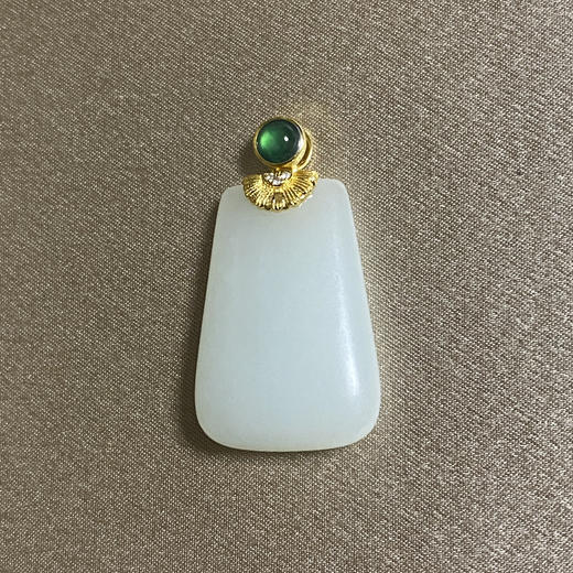 18K古法黄金和田玉（白玉）镶钻吊坠--华光溢彩/小玉牌16*26mm/配镶翡翠、钻石 商品图0